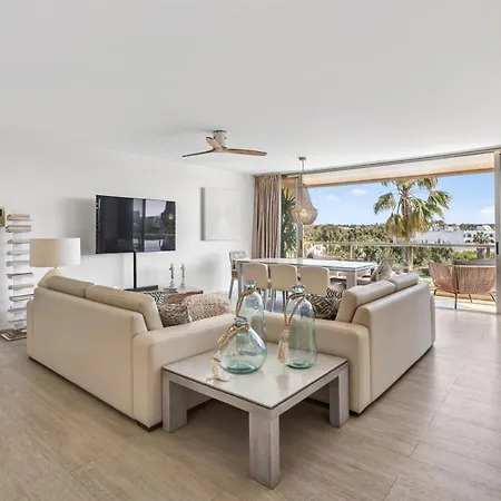 Luxurious 3bdr Salgados Flat With Pool By Lovelystay