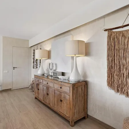 Lejlighed Luxurious 3bdr Salgados Flat With Pool By Lovelystay