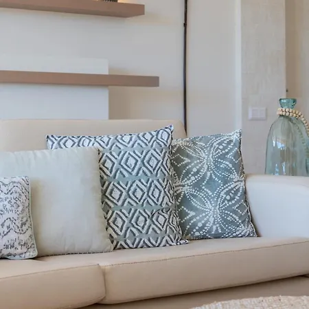 Luxurious 3bdr Salgados Flat With Pool By Lovelystay *