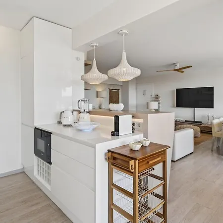 Lejlighed Luxurious 3bdr Salgados Flat With Pool By Lovelystay Guia (Faro)
