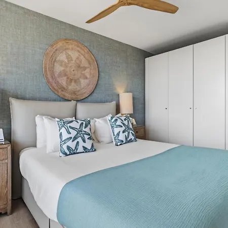 Luxurious 3bdr Salgados Flat With Pool By Lovelystay