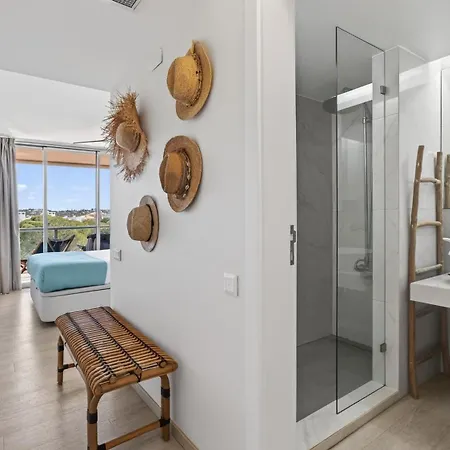 Luxurious 3bdr Salgados Flat With Pool By Lovelystay *