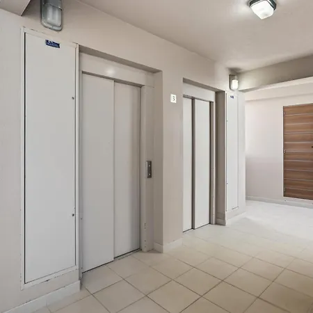 Lejlighed Luxurious 3bdr Salgados Flat With Pool By Lovelystay Guia (Faro)